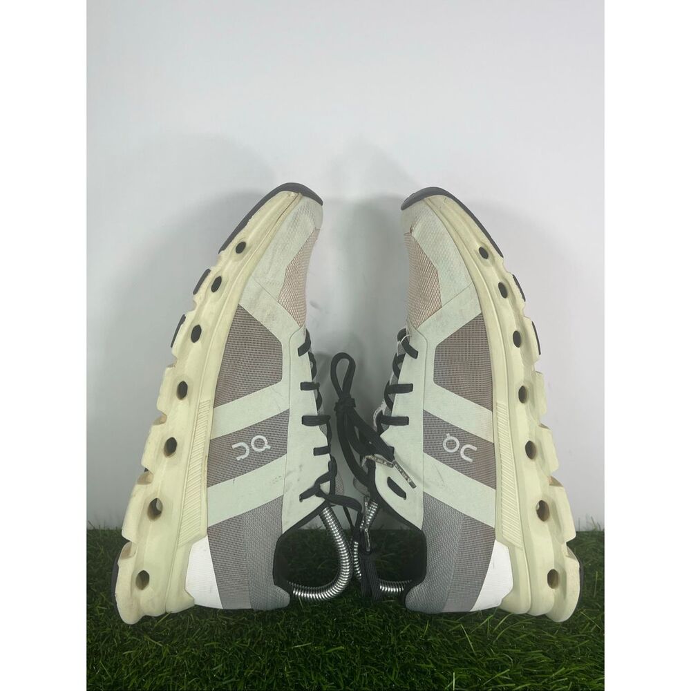 On Cloudrunner Frost Aloe Shoes Women’s US Size 9 - Picture 9 of 12